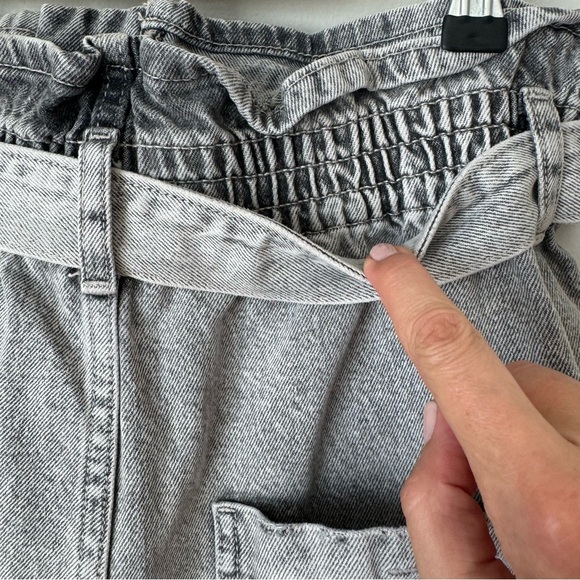 ZARA Paperbag High Waist Denim Shorts - Size 6 - Picture 12 of 14